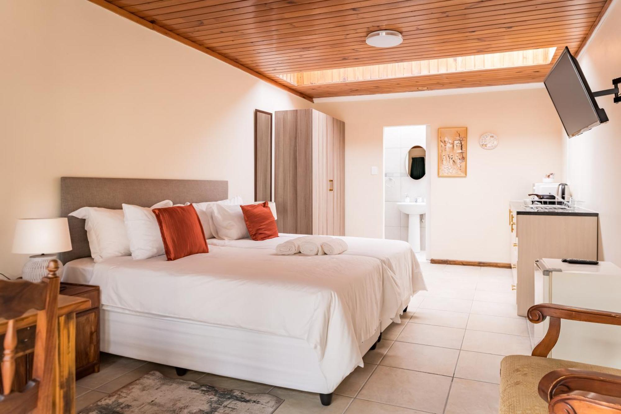 Dolliwarie Guesthouse Паров Экстерьер фото